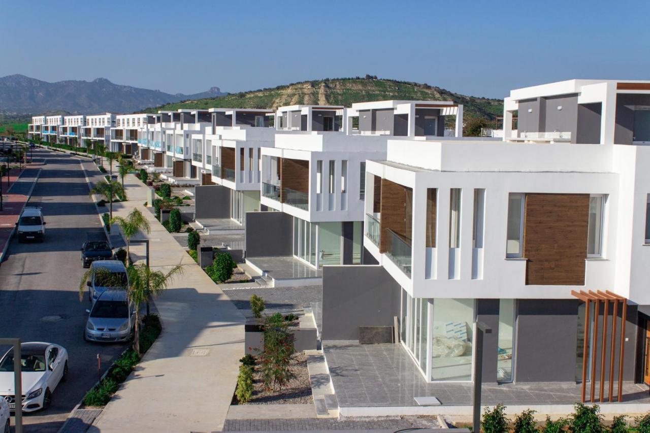 Four Seasons Life Rentals Trikomo Bagian luar foto